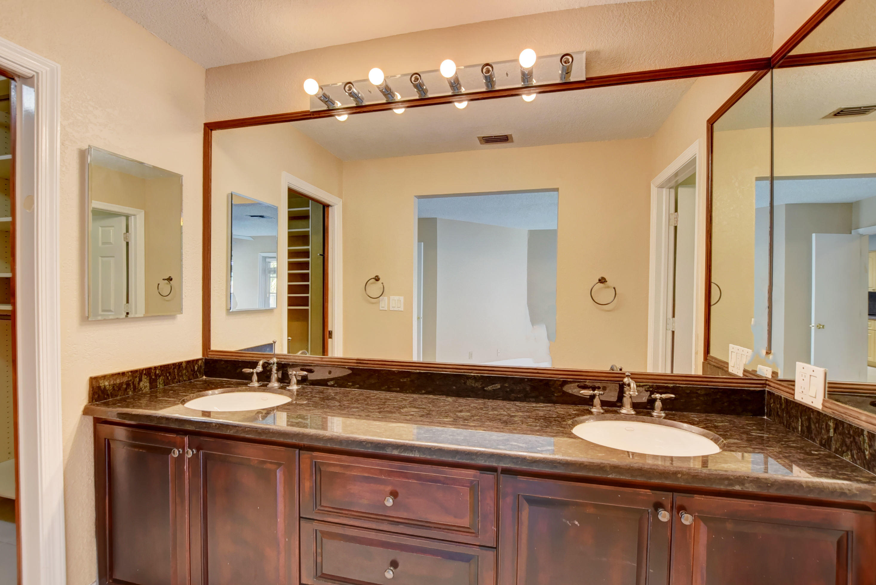 7091 San Sebastian Circle Boca Raton, FL 33433 - Photo 28 of 52 34_ebf_7756and4more