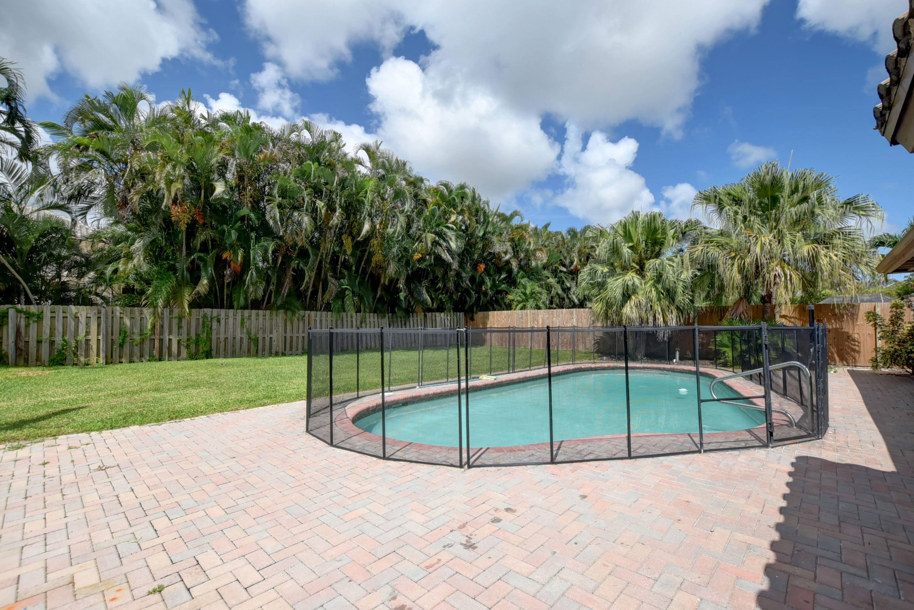 7091 San Sebastian Circle Boca Raton, FL 33433 - Photo 50 of 52 49_ebf_7856and4more