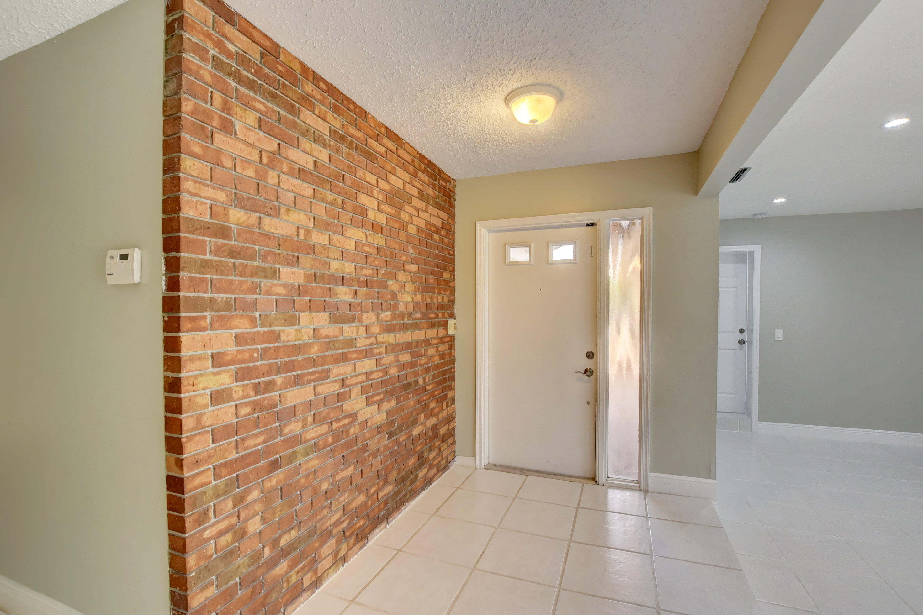 7091 San Sebastian Circle Boca Raton, FL 33433 - Photo 7 of 52 16_ebf_7666and4more