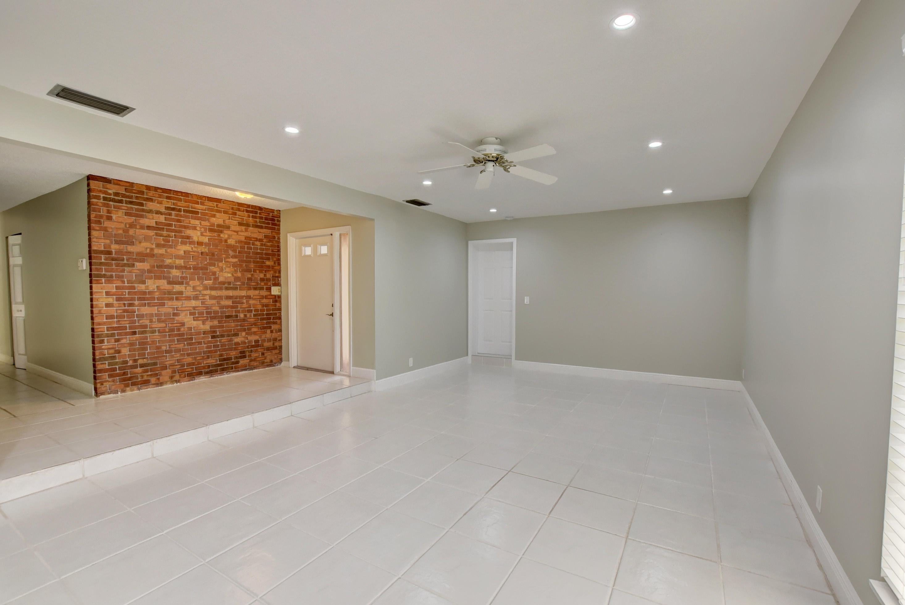 7091 San Sebastian Circle Boca Raton, FL 33433 - Photo 8 of 52 19_ebf_7681and4more