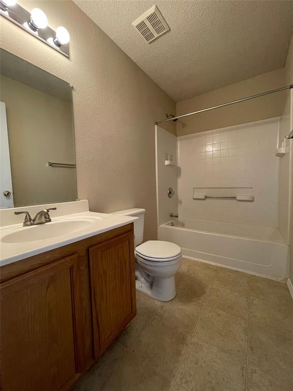 4855 Diamond Trace Trail Fort Worth, TX 76244 - Photo 12 of 21 a bathroom with a sink a toilet and shower
