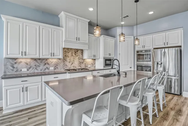 $575,000 | 23915 Songlark Valley Place, Katy, TX 77493