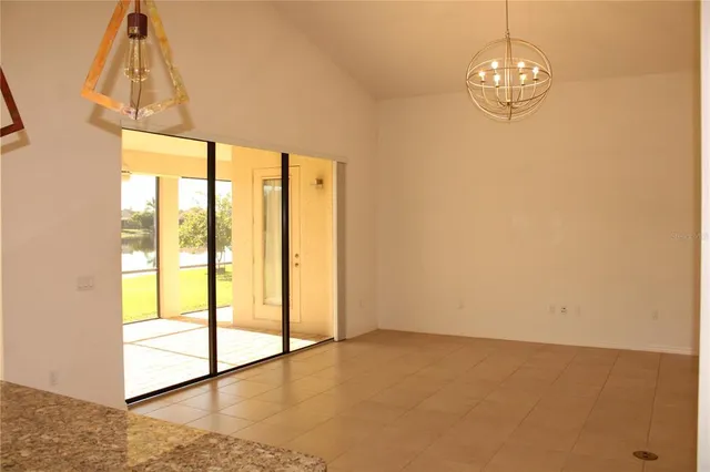 $3,195 | 629 Rosemary Circle, Bradenton, FL 34212