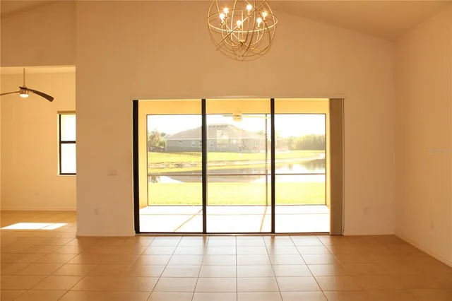 $3,195 | 629 Rosemary Circle, Bradenton, FL 34212