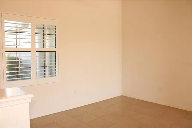 $3,195 | 629 Rosemary Circle, Bradenton, FL 34212