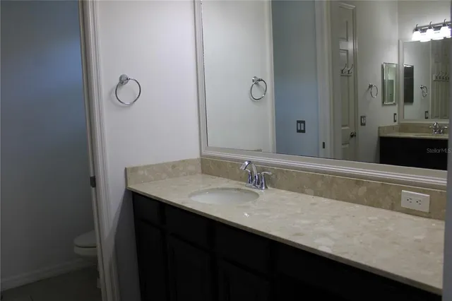 $3,195 | 629 Rosemary Circle, Bradenton, FL 34212