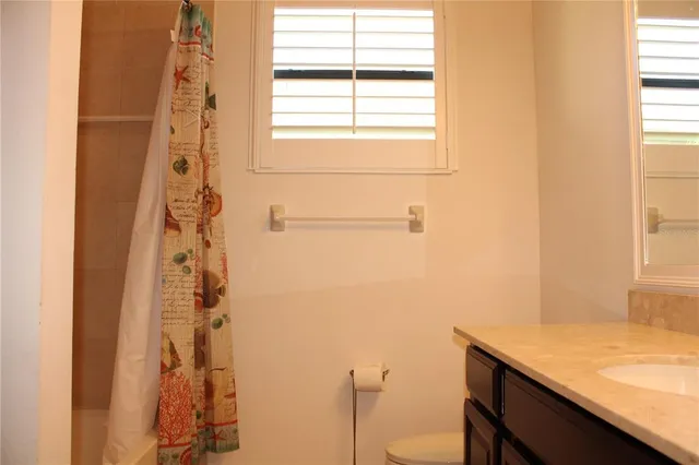 $3,195 | 629 Rosemary Circle, Bradenton, FL 34212