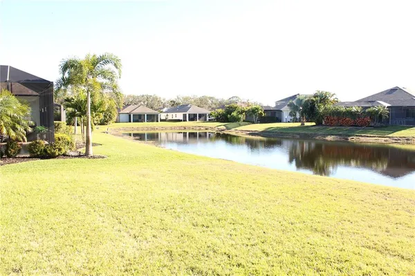 $3,195 | 629 Rosemary Circle, Bradenton, FL 34212