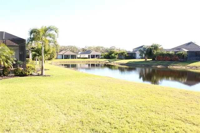 $3,195 | 629 Rosemary Circle, Bradenton, FL 34212