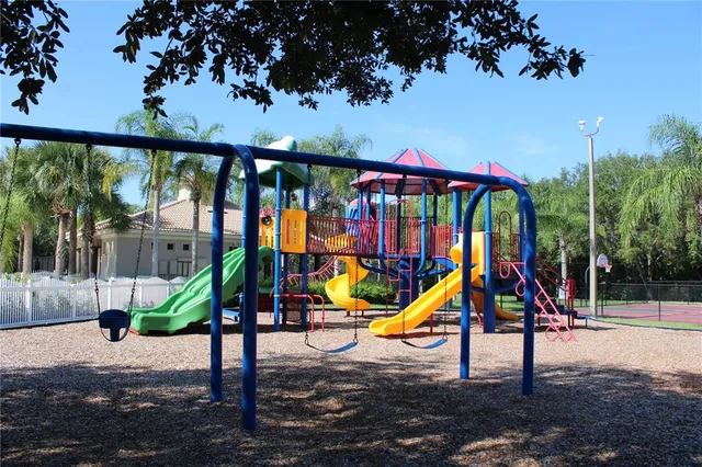 $3,195 | 629 Rosemary Circle, Bradenton, FL 34212