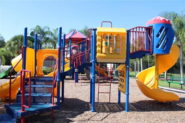 $3,195 | 629 Rosemary Circle, Bradenton, FL 34212