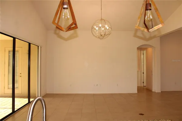 a view of livingroom with furniture