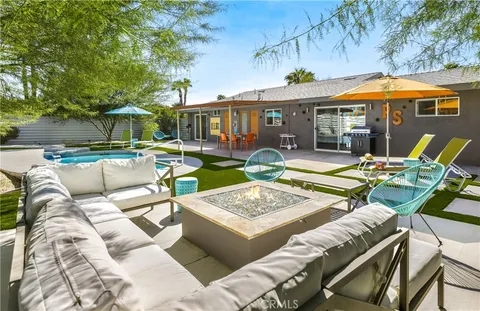 $1,250,000 | 492 East Simms Road, Palm Springs, CA 92262