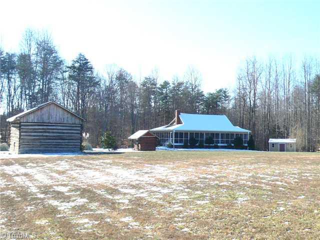 130 Tate Road Reidsville, NC 27320 - Photo 3 of 11 Exterior Front.
