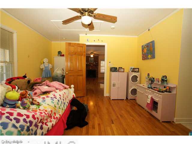 130 Tate Road Reidsville, NC 27320 - Photo 9 of 11 2nd Bedroom.