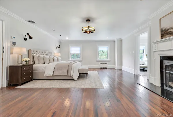 $4,000,000 | 105 Everit Avenue, Hewlett, NY 11557