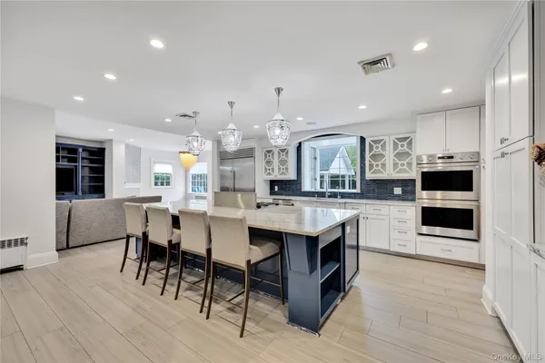 $4,000,000 | 105 Everit Avenue, Hewlett, NY 11557