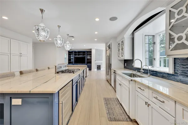 $4,000,000 | 105 Everit Avenue, Hewlett, NY 11557