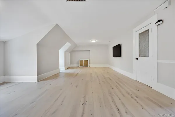 $4,000,000 | 105 Everit Avenue, Hewlett, NY 11557