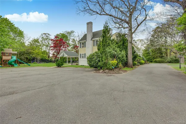 $4,000,000 | 105 Everit Avenue, Hewlett, NY 11557