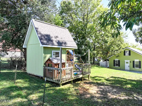 $272,000 | 706 Carson Street, Greeneville, TN 37743