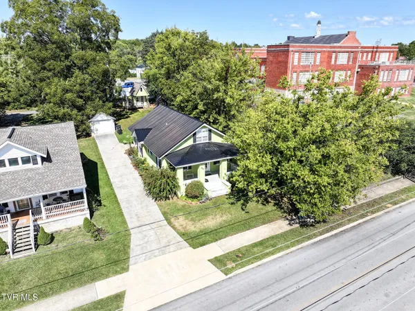 $272,000 | 706 Carson Street, Greeneville, TN 37743
