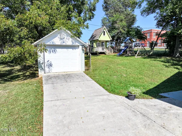 $272,000 | 706 Carson Street, Greeneville, TN 37743