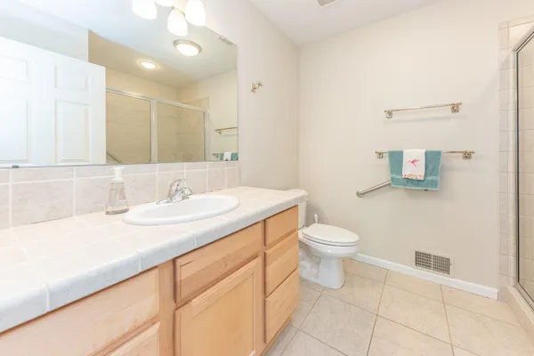 $439,900 | 430 Cottonwood Lane, Unit 6, Saline, MI 48176