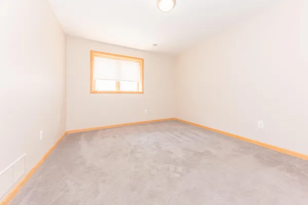 $439,900 | 430 Cottonwood Lane, Unit 6, Saline, MI 48176