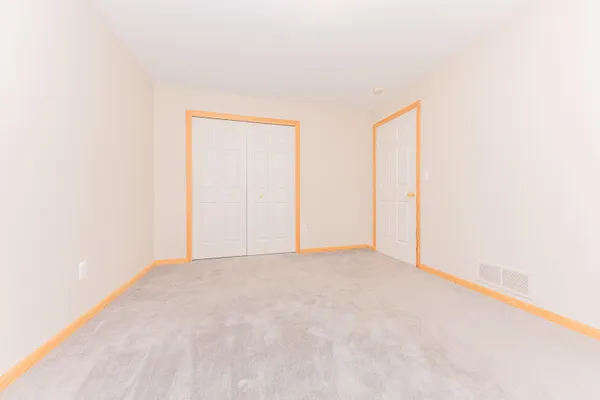 $439,900 | 430 Cottonwood Lane, Unit 6, Saline, MI 48176