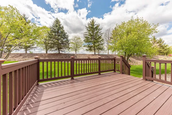 $439,900 | 430 Cottonwood Lane, Unit 6, Saline, MI 48176