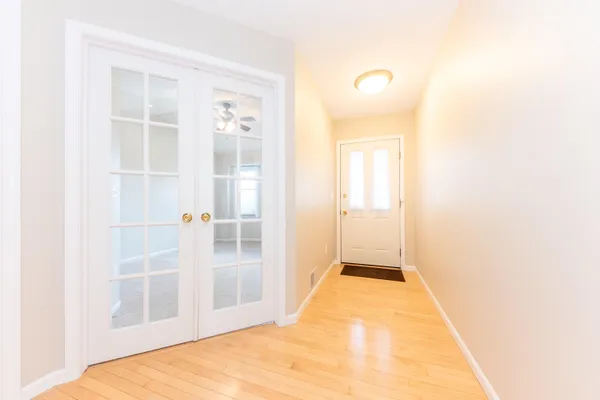$439,900 | 430 Cottonwood Lane, Unit 6, Saline, MI 48176