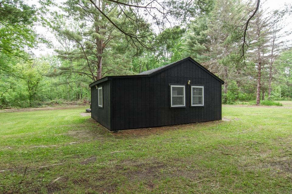10828 North Chippewa Road Coleman, MI 48618 - Photo 4 of 28 1900865-3.JPG