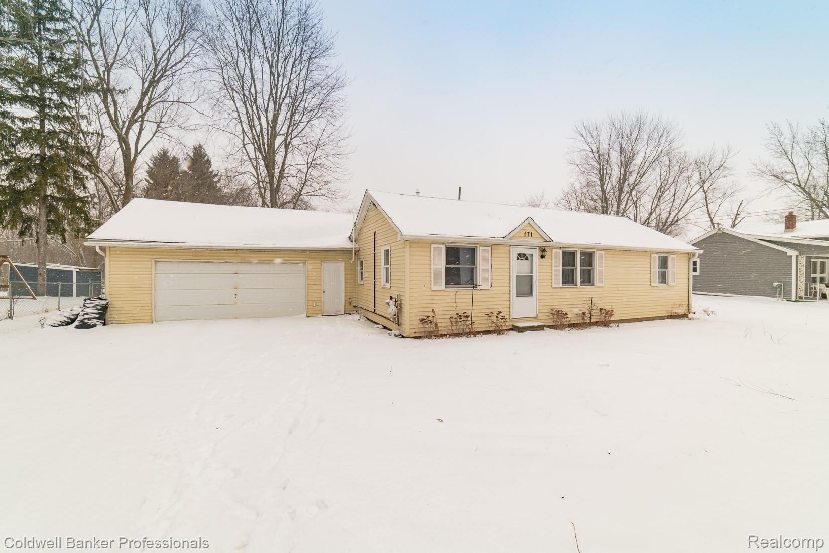 171 South Elba Road Lapeer, MI 48446 - Photo 26 of 26 171 S Elba Rd.jpg