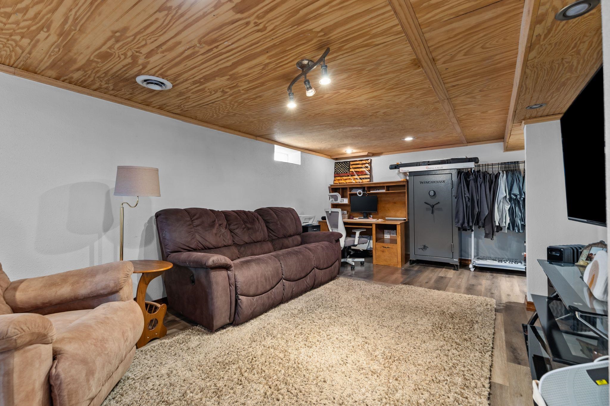 499 Elm Street Berlin, WI 54923 - Photo 25 of 59