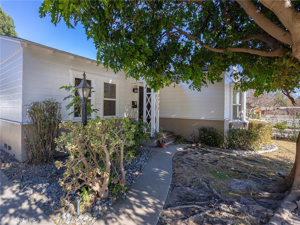 2739 Millicent Way Pasadena, CA 91107 - Photo 2 of 49 a house view with a outdoor space
