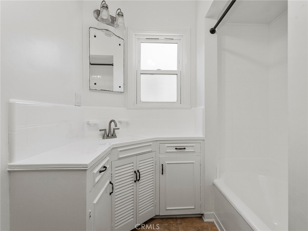 2739 Millicent Way Pasadena, CA 91107 - Photo 24 of 49 a view of cabinets with wooden floor