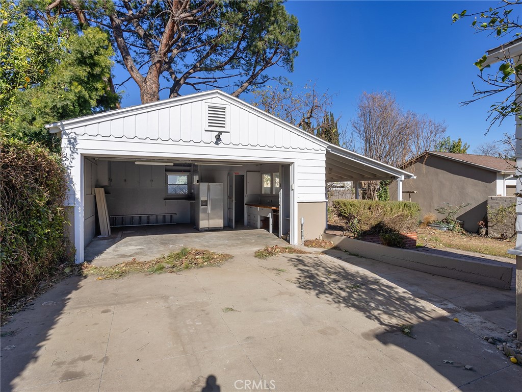 2739 Millicent Way Pasadena, CA 91107 - Photo 35 of 49 a view of a house with a yard