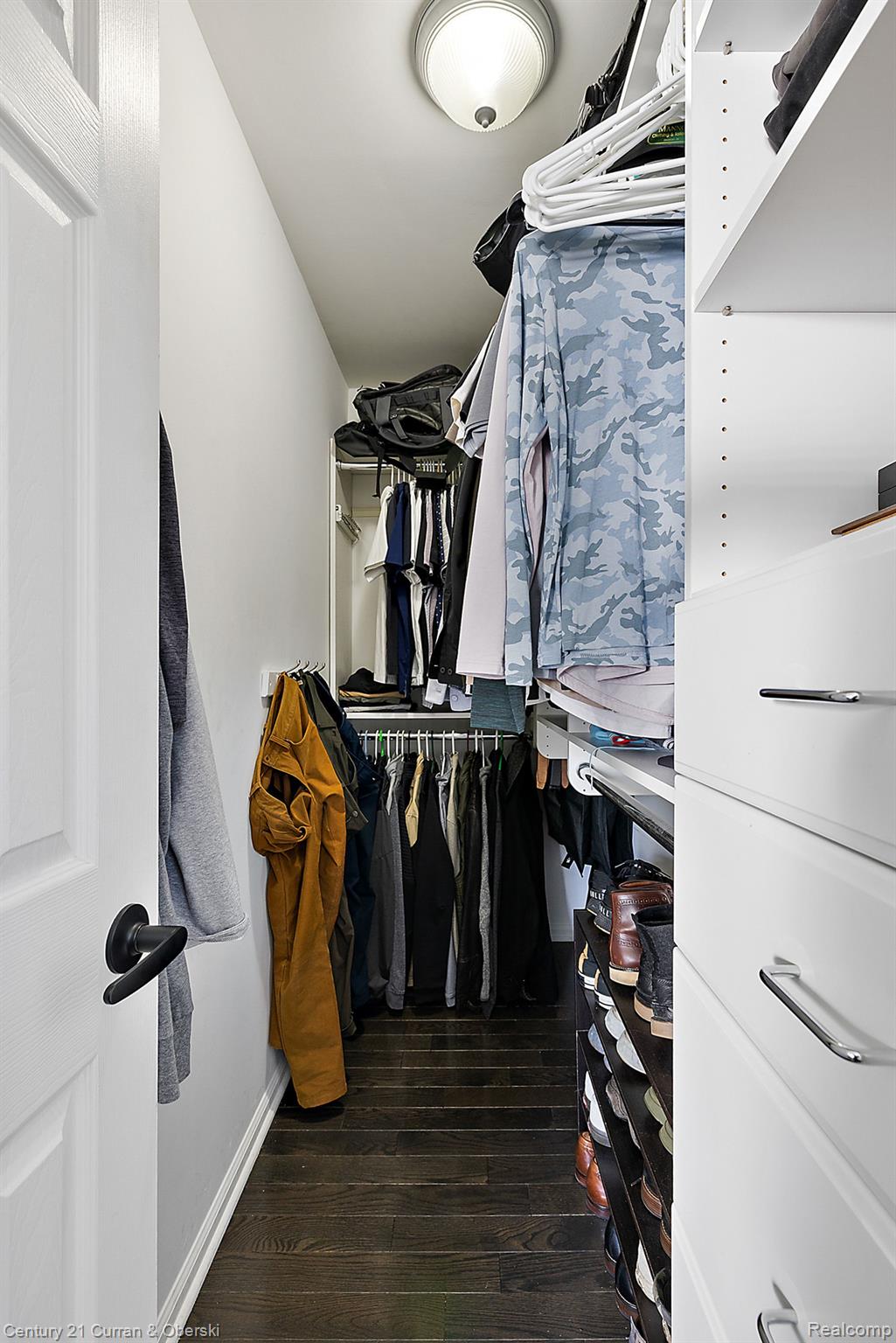 3118 Trafford Road Royal Oak, MI 48073 - Photo 24 of 34 walk in closet