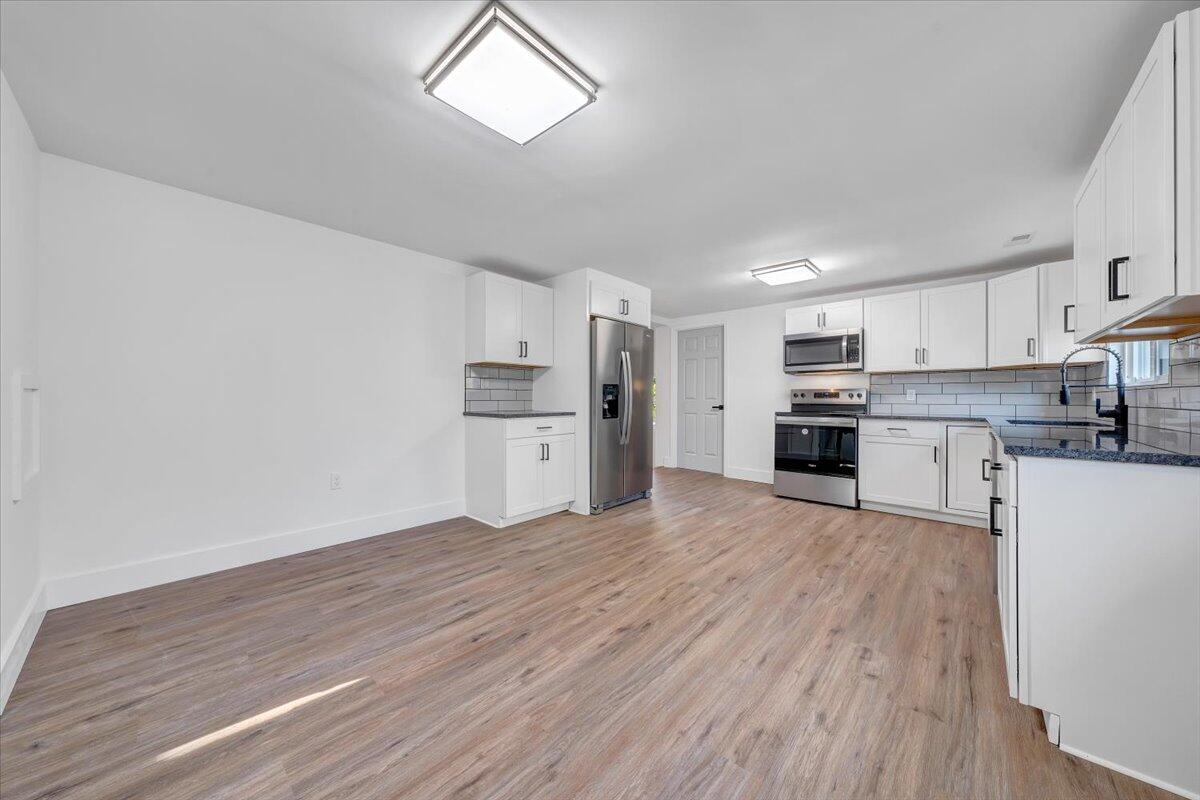 209 Raleigh Avenue Vinton, VA 24179 - Photo 14 of 44 10-MIB05140
