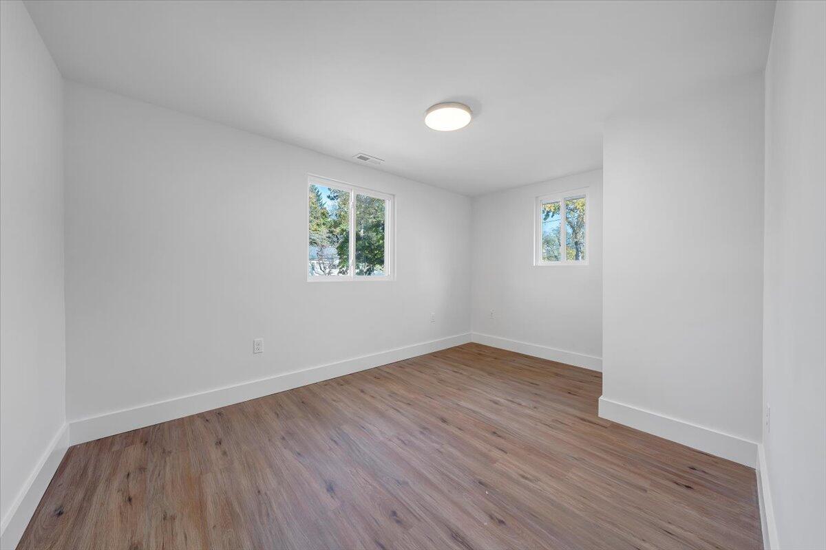 209 Raleigh Avenue Vinton, VA 24179 - Photo 24 of 44 15-MIB05128_29_30
