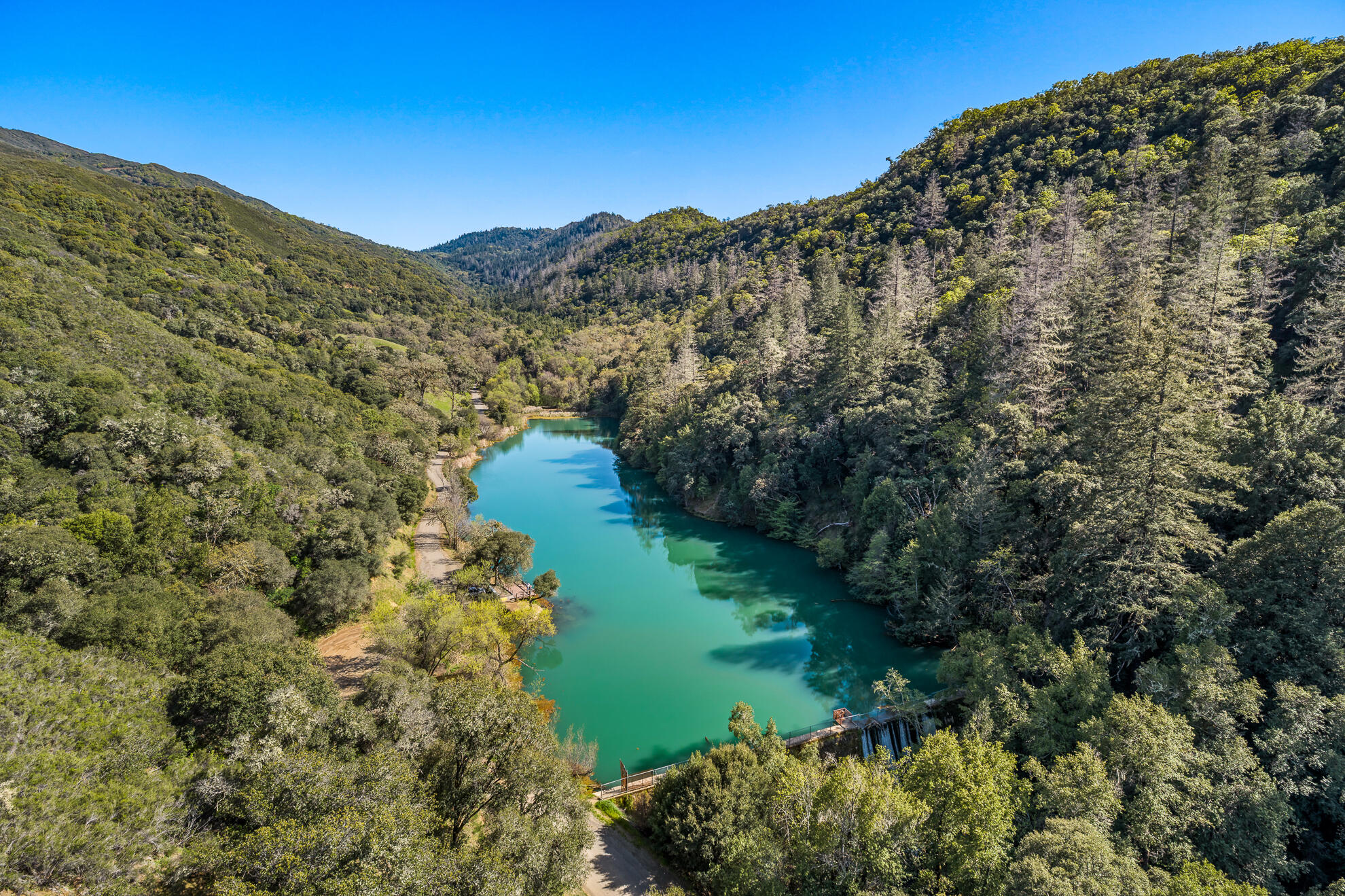 5155 Mill Creek Road Ukiah, CA 95482 - Photo 47 of 51 a view of a lake with a mountain