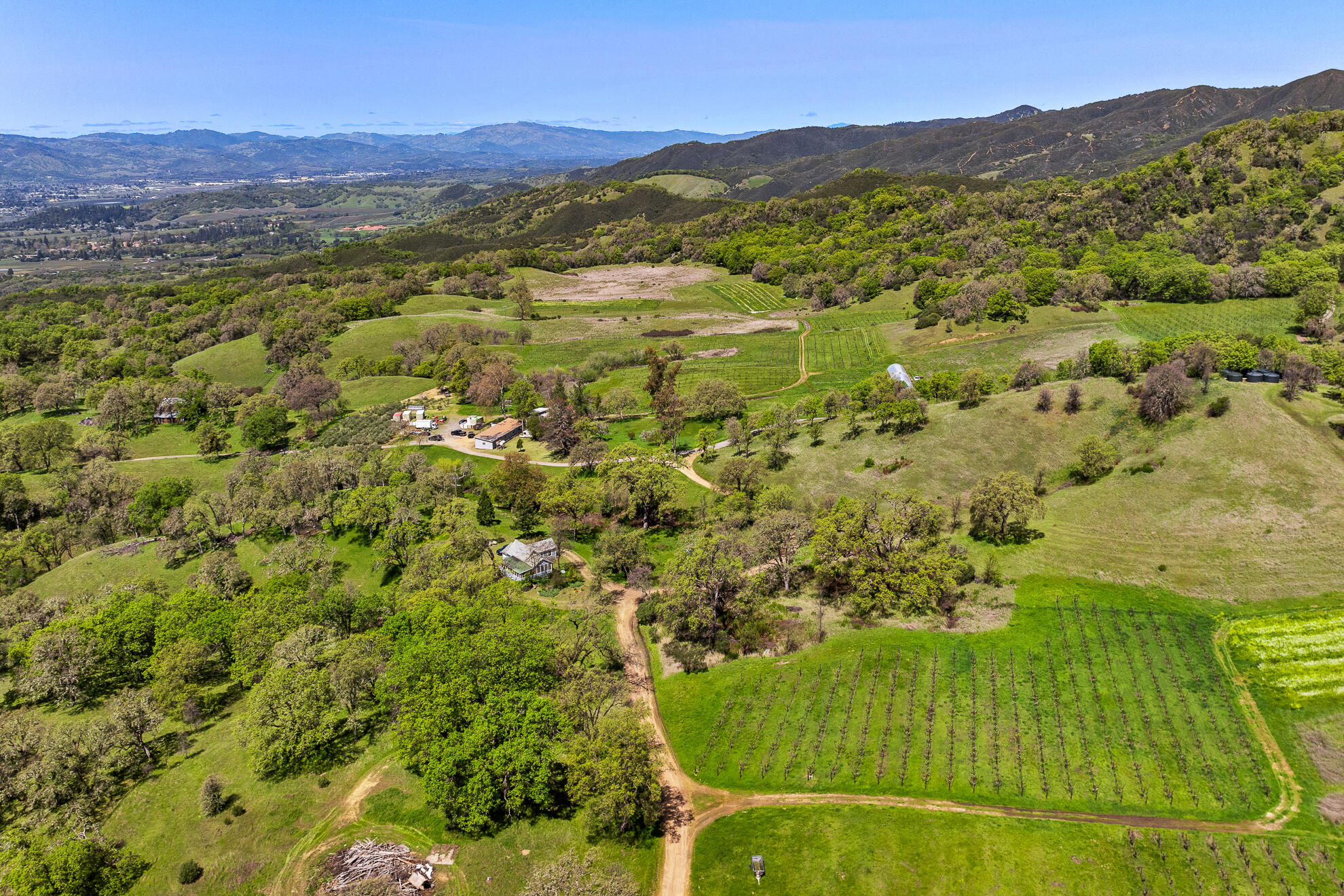 5155 Mill Creek Road Ukiah, CA 95482 - Photo 48 of 51 a view of an aerial view of residential houses with outdoor space and trees