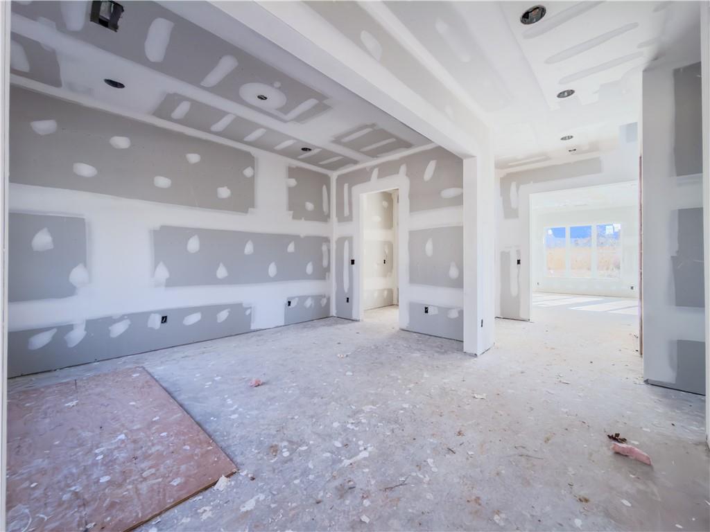 3150 Trickum Road Marietta, GA 30066 - Photo 8 of 19 a view of an empty room