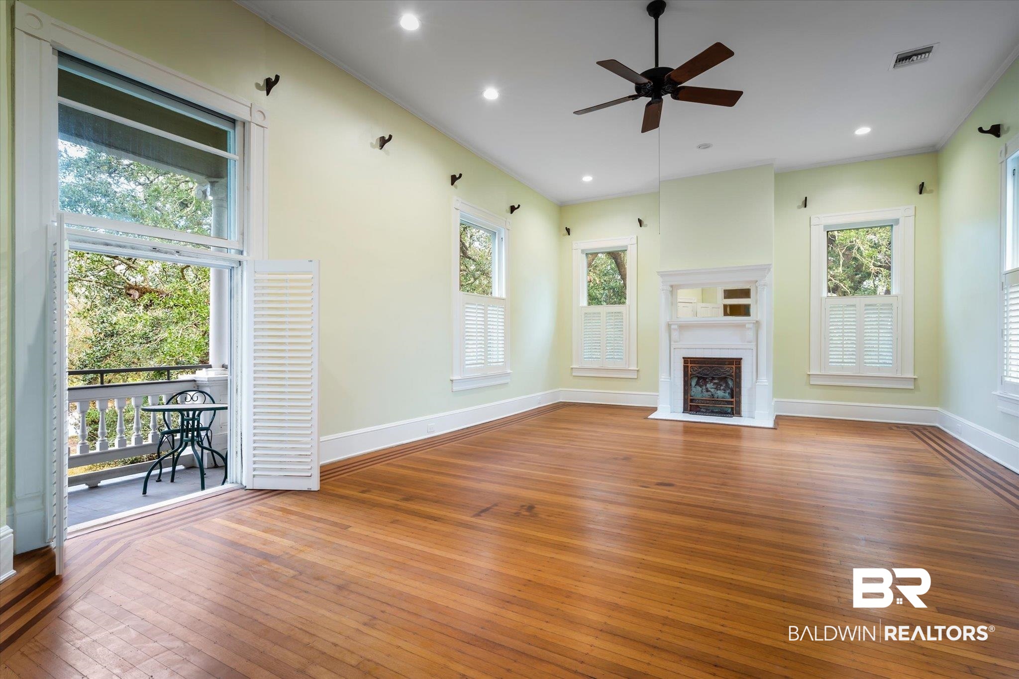 1565 Dauphin Street Mobile, AL 36604 - Photo 10 of 47