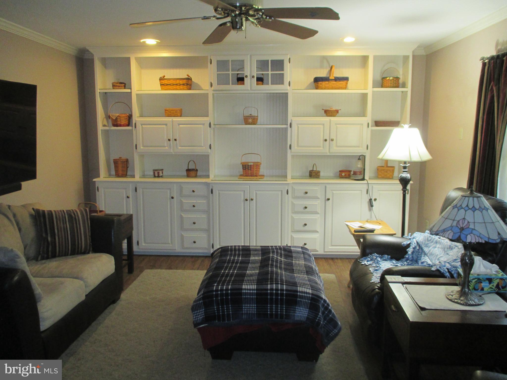 245 Juniper Road Chambersburg, PA 17202 - Photo 10 of 37 Bedroom main level/tv room w/built-ins