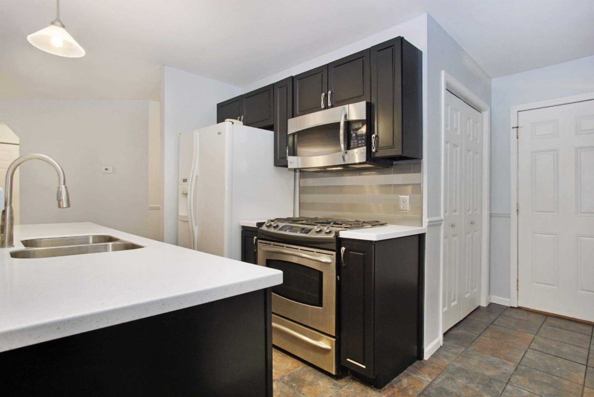 3812 West Giles Road Muskegon, MI 49445 - Photo 13 of 39 DSC09960