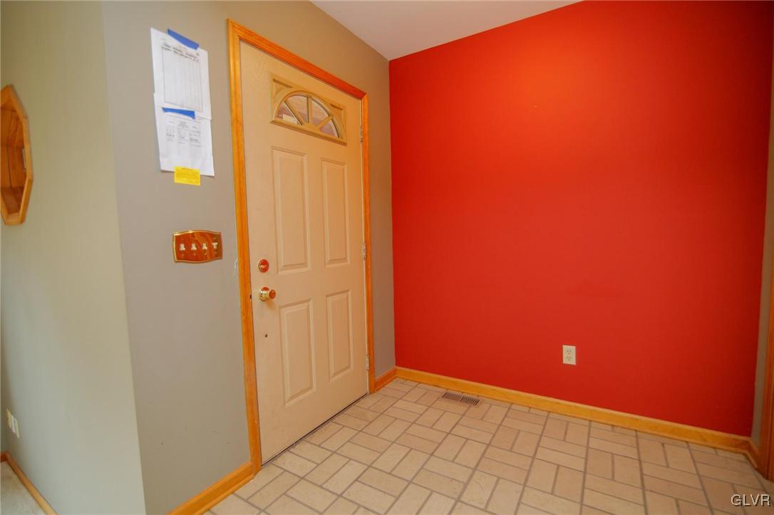 1311 Mountain Road Kunkletown, PA 18058 - Photo 4 of 23 Gallery Image 4
