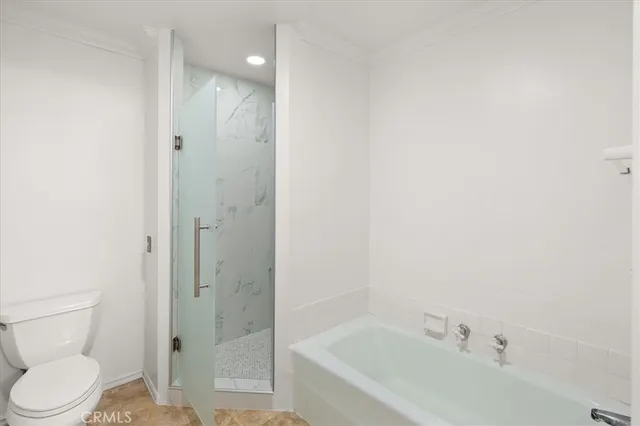 $509,950 | 647 Wilcox Avenue, Unit 2G, Los Angeles, CA 90004