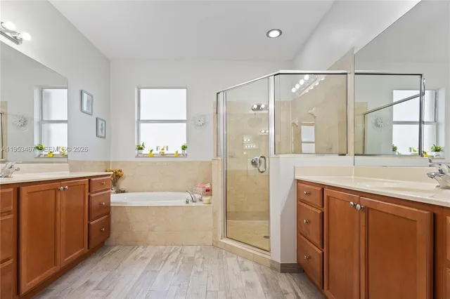 $5,950 | 11287 Northwest 43rd Terrace, Doral, FL 33178